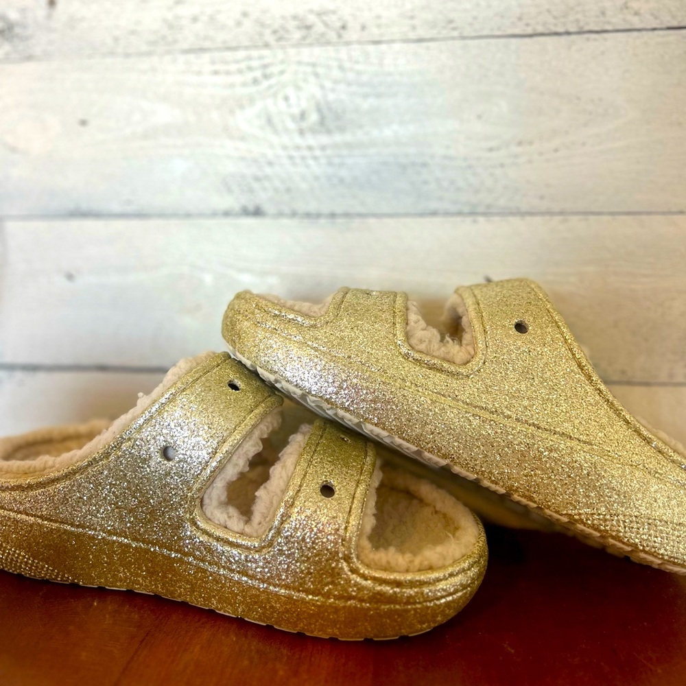 CROC slipper slides